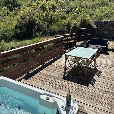 Casa Sauvage ,forest, Pool, Jacuzzi דירה *