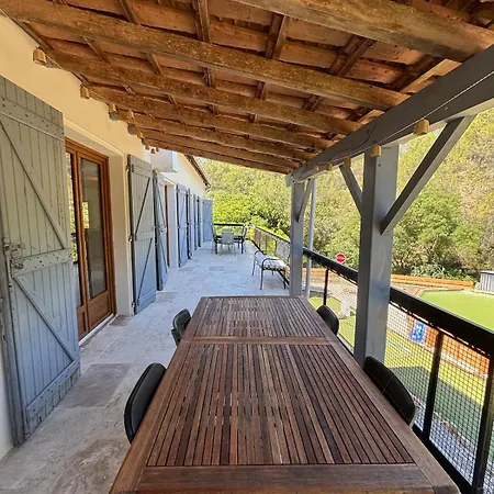 Apartament Casa Sauvage ,forest, Pool, Jacuzzi *